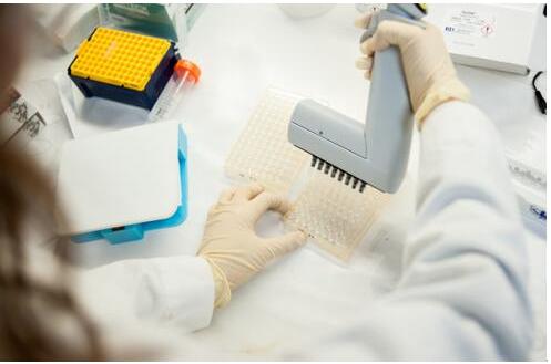 微流控設(shè)備用于新冠肺炎抗體測(cè)試