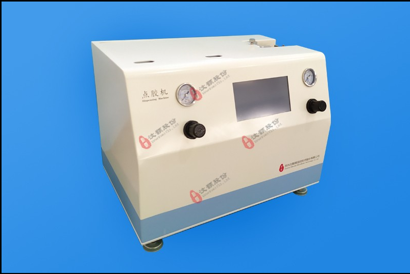 點膠機.jpg 點膠機.jpg